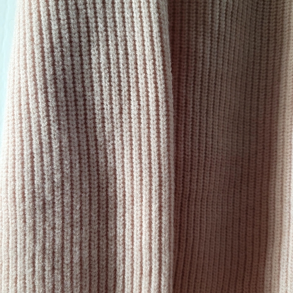 Pink knit cardigain - Picture 3 of 3